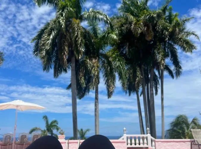 Peaceful Palms Guest house