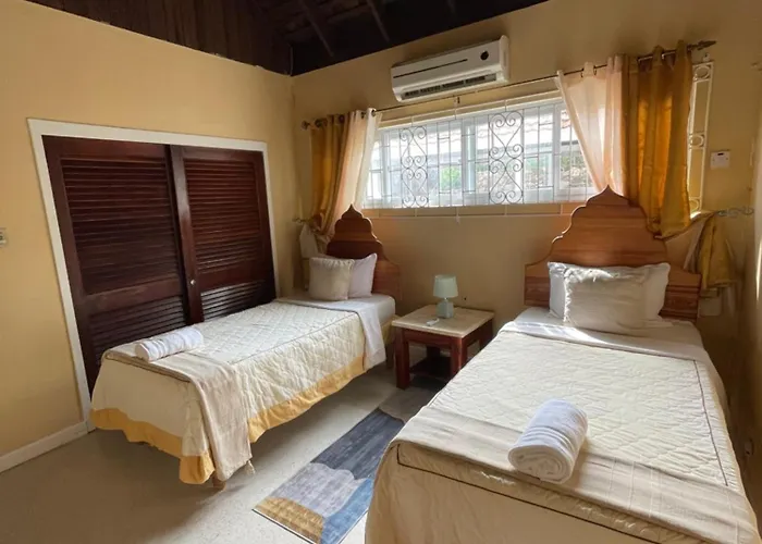 Guest house Peaceful Palms Montego Bay