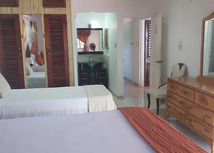 Guest house Peaceful Palms *