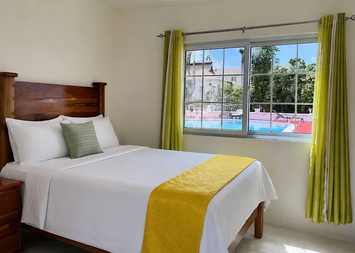 Peaceful Palms * Montego Bay
